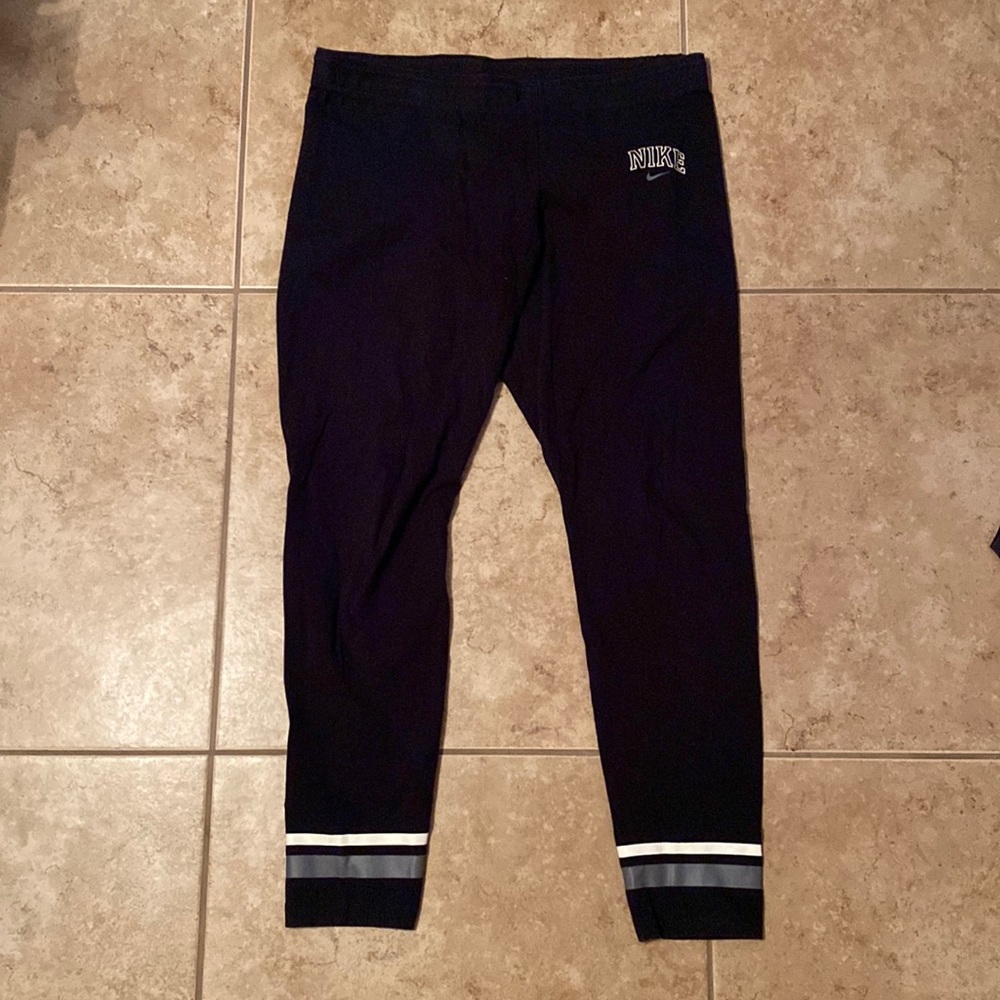 Nike athletic leggings